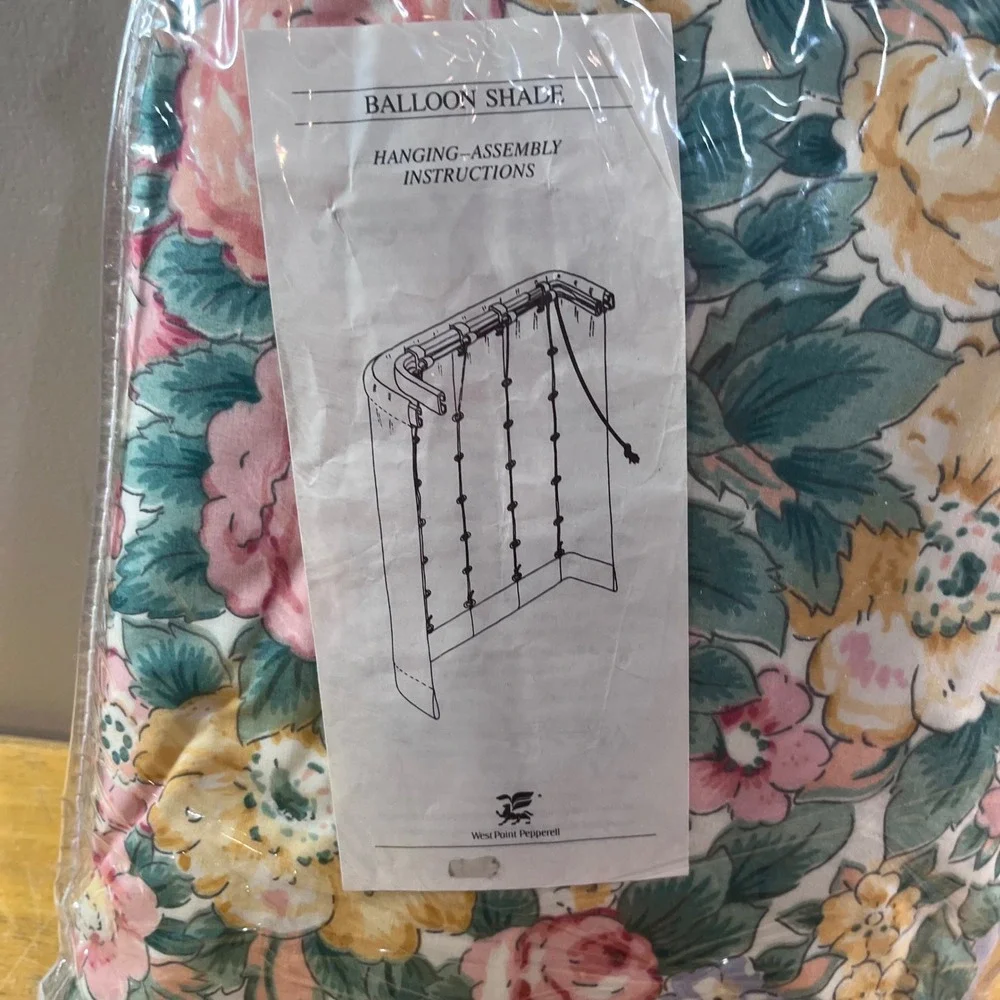 Vtg Givenchy Atelier Martex Clemenceau Floral Balloon Shade 88x90 Pink NEW